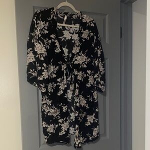 Floral Black and White Spiritual Gangster Kimono
